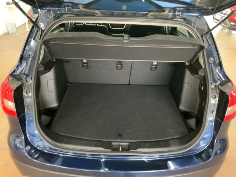Suzuki SX4 S-Cross 1.4 BoosterJet Cool 4WD — zdjęcie 10