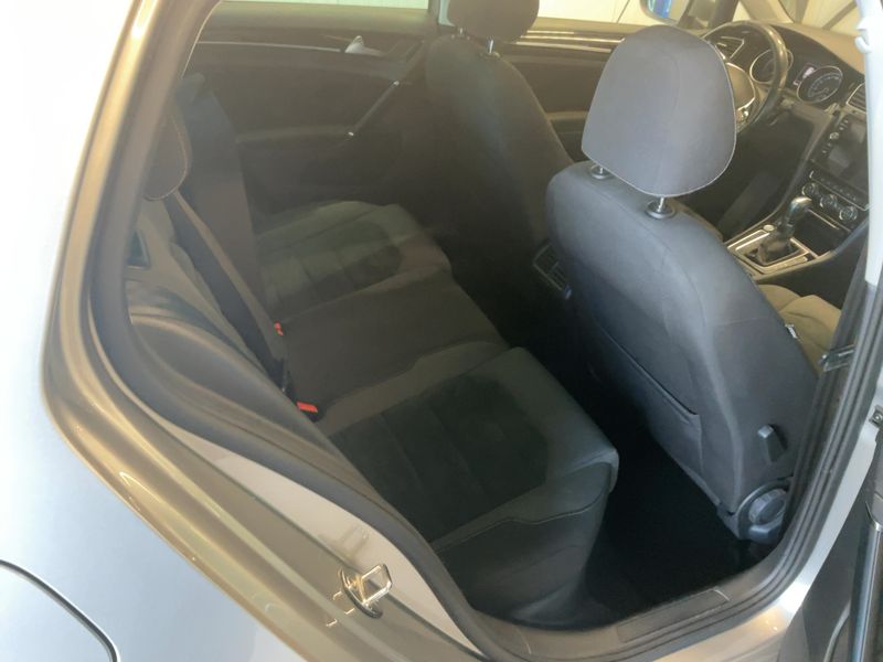 Volkswagen Golf VII 1.5 TSI ACT Highline BlueMotion Tech — zdjęcie 14