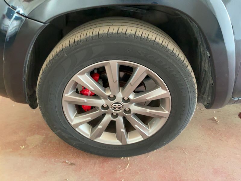 Toyota RAV 4 2.2 D-4D Crossover Style 2013 – снимка 3