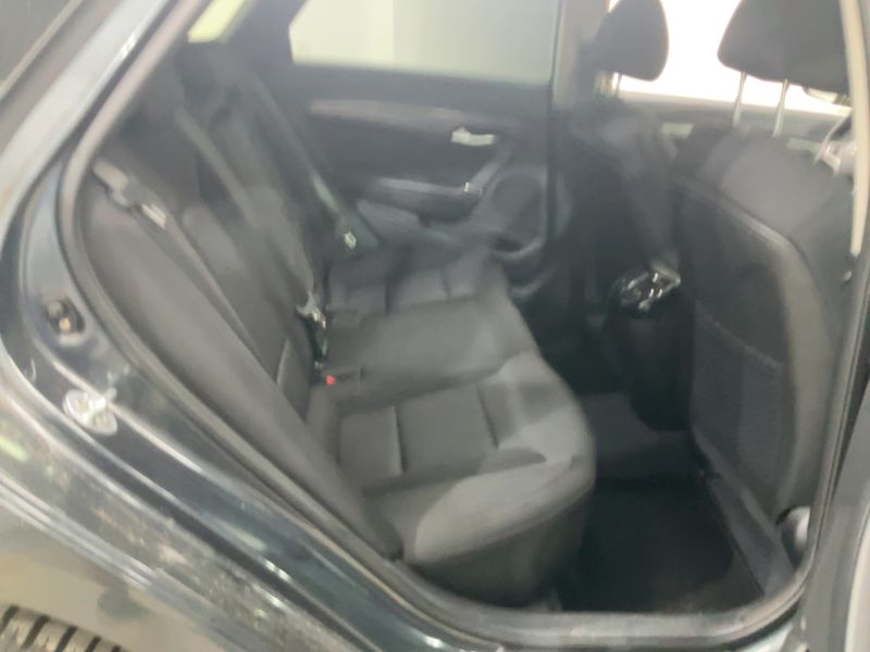 Hyundai i40 1.7 CRDi Trend Blue — zdjęcie 14