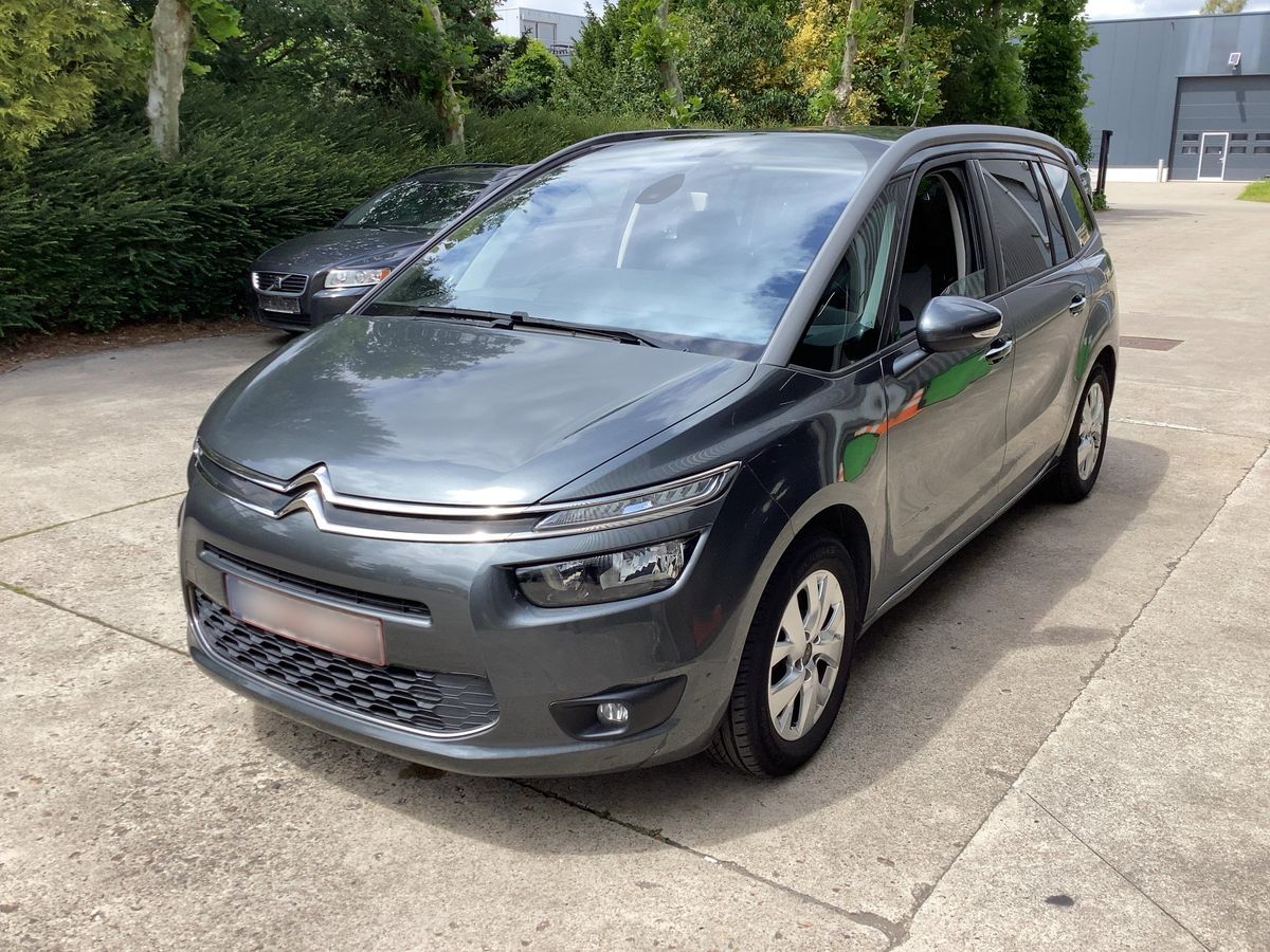 Citroen C4 2016 — photo 1