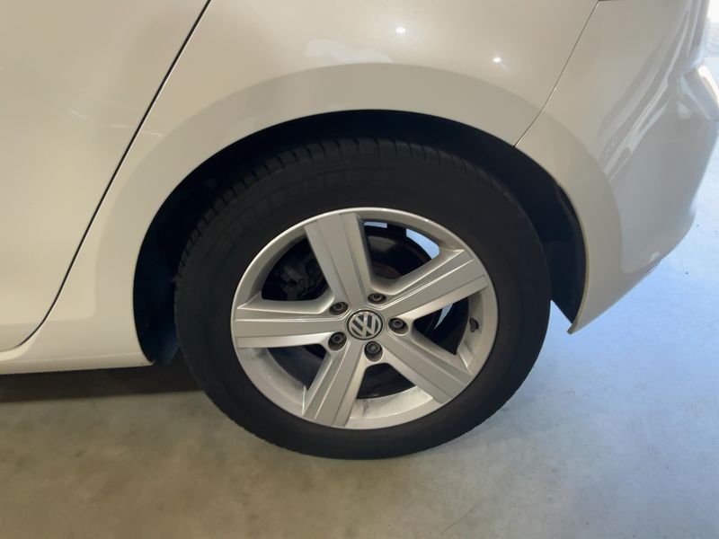Volkswagen Golf VII 1.2 TSI Comfortline BlueMotion Tech 2013 – снимка 5