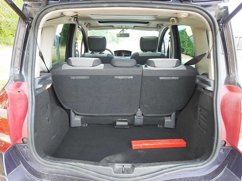 Renault Modus 1.5 dCi Dynamique — zdjęcie 9