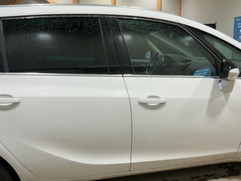 Opel Zafira Tourer 1.4 Turbo Österreich Edition — zdjęcie 7