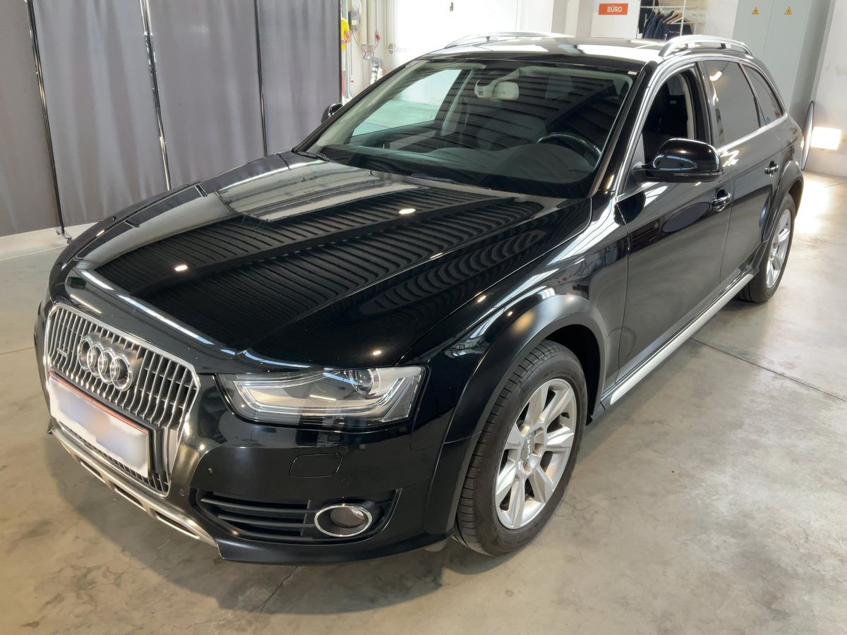 Audi A4 2015 — photo 1