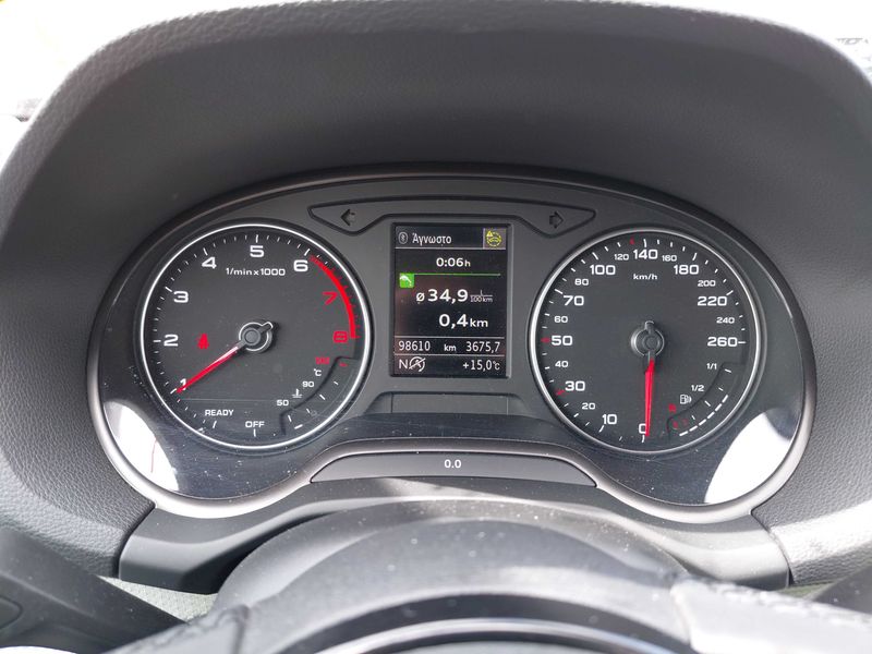 Audi Q2 35 TFSI advanced — zdjęcie 12