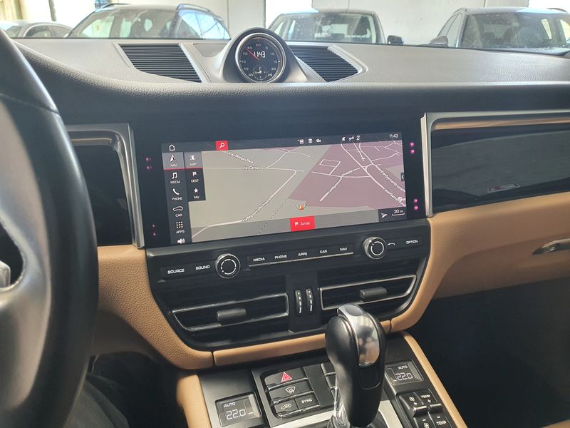 Porsche Macan S — zdjęcie 13