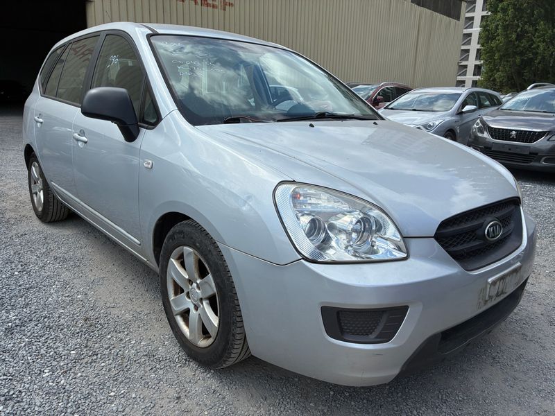 Kia Carens 2.0 CRDi EX — zdjęcie 6