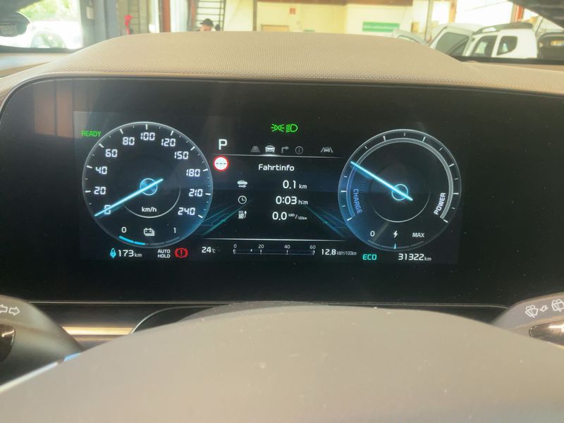 Kia Niro electric drive 150 kW Inspiration — zdjęcie 13