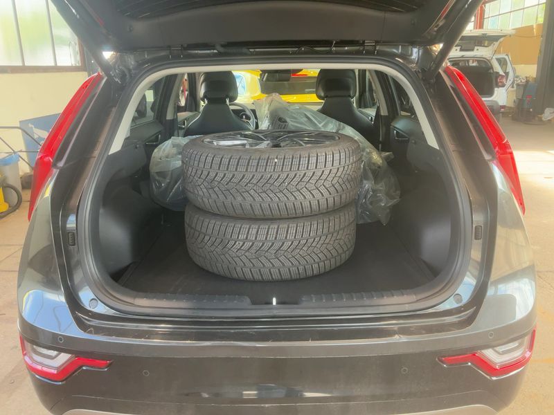 Kia Niro electric drive 150 kW Inspiration — zdjęcie 10