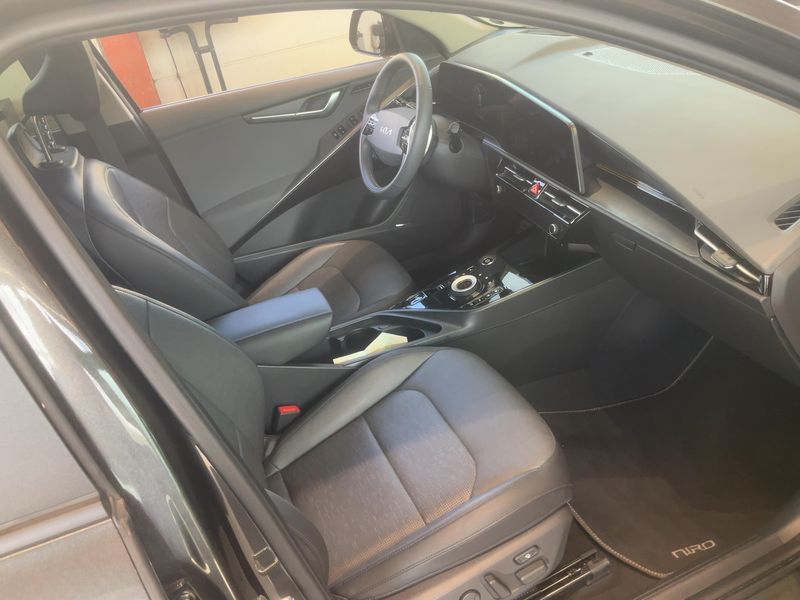 Kia Niro electric drive 150 kW Inspiration — zdjęcie 11