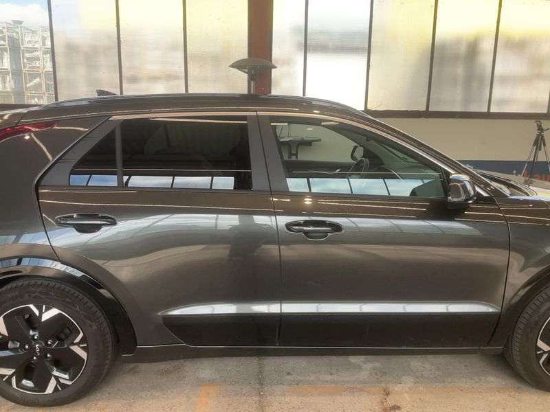 Kia Niro electric drive 150 kW Inspiration — zdjęcie 7