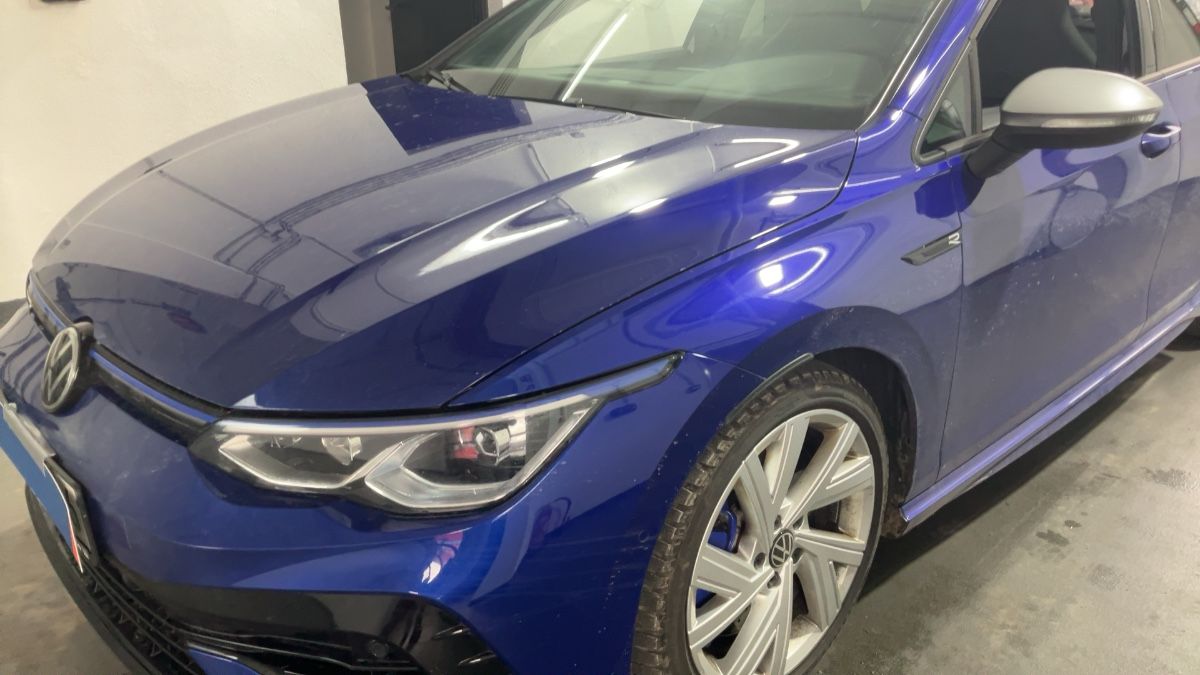 Volkswagen Golf VIII 2.0 TSI R 4Motion