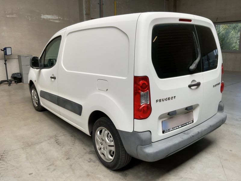 Peugeot Partner 1.6 HDi Filou 2010 – снимка 6