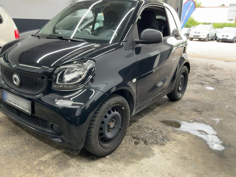 Smart fortwo 1.0 Basis Standard 2016 – снимка 2