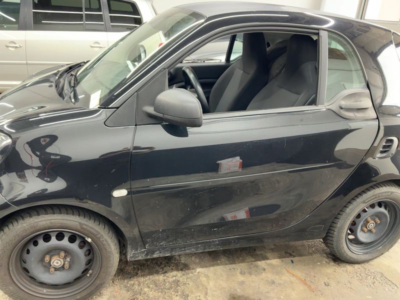 Smart fortwo 1.0 Basis Standard 2016 – снимка 4