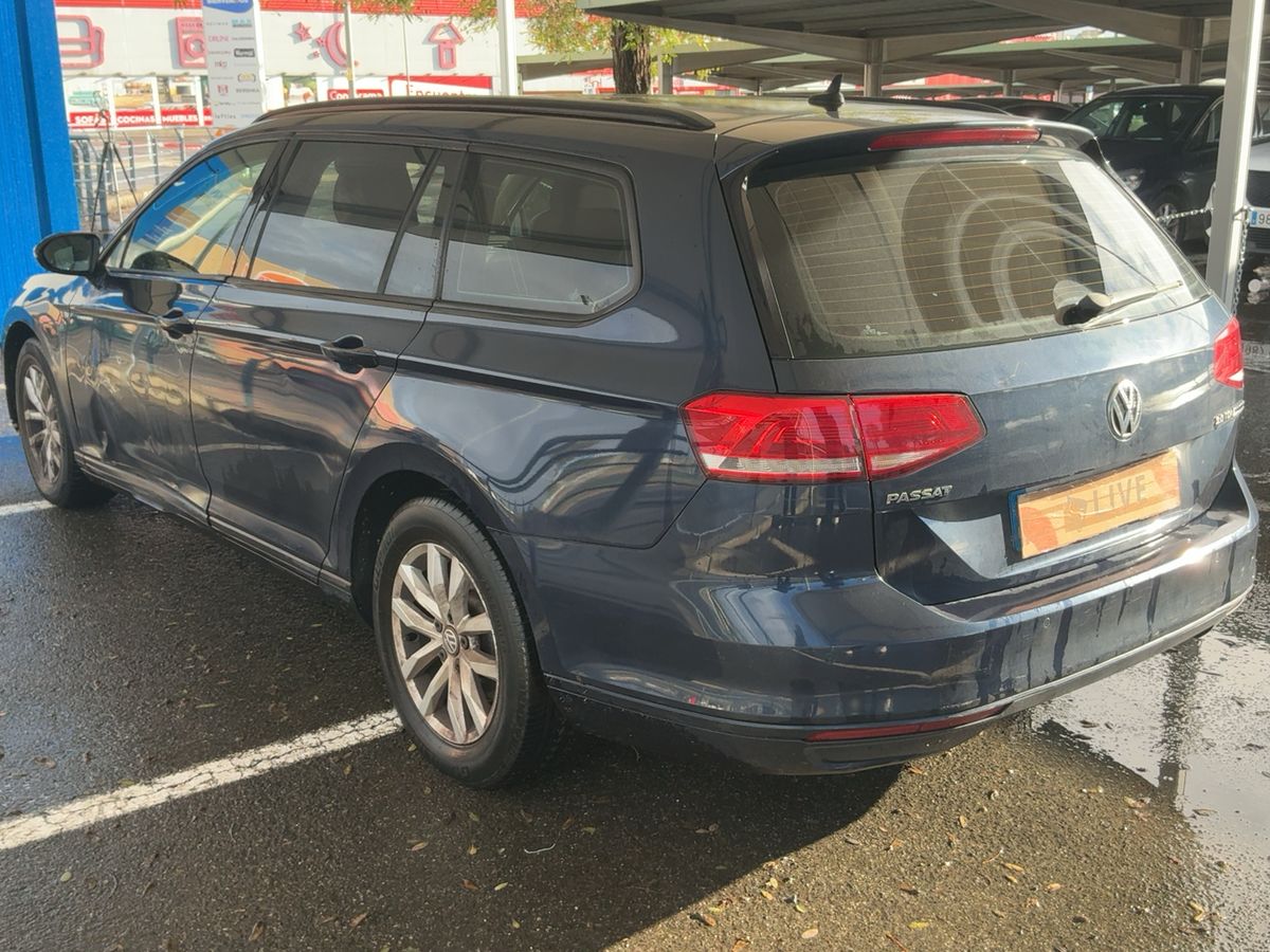 Volkswagen Passat 2015 — photo 7