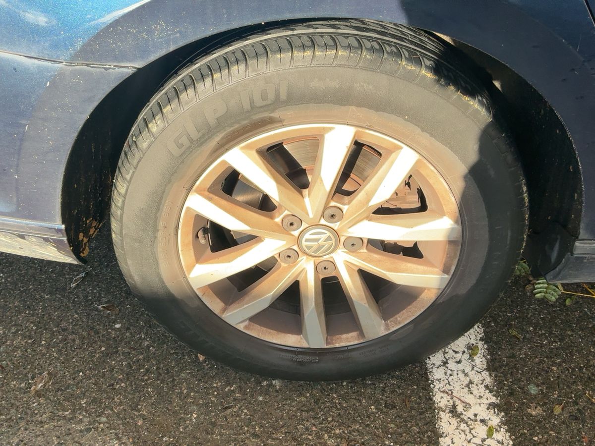 Volkswagen Passat 2015 — photo 10