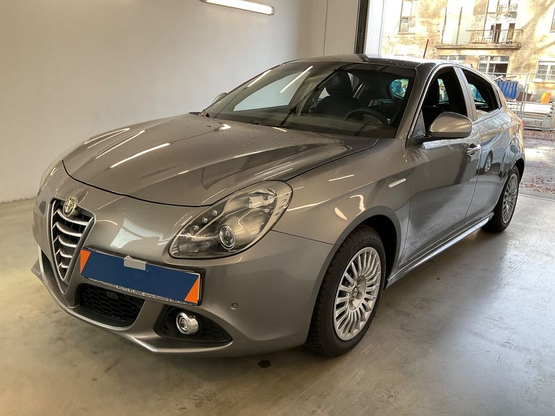 Alfa Romeo Giulia, tutti i numeri della Quadrifoglio, image size:800x600