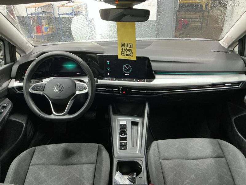 Volkswagen Golf VIII 2.0 TDI Life — zdjęcie 20