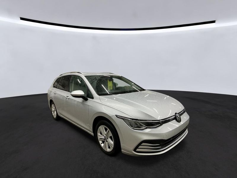 Volkswagen Golf VIII 2.0 TDI Life — zdjęcie 13