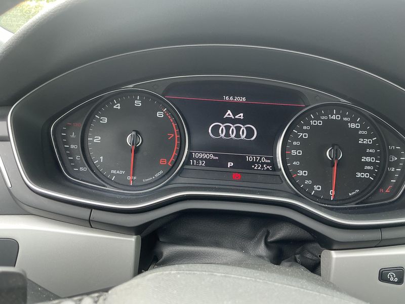Audi A4 40 TFSI — zdjęcie 13