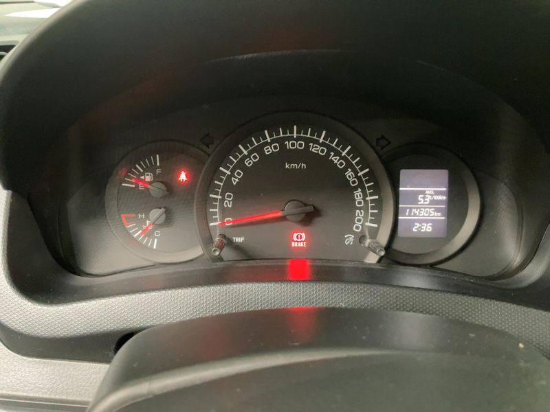 Suzuki Swift 1.2 Basic — zdjęcie 13