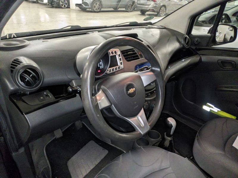 Chevrolet Spark 1.0 LS — zdjęcie 11