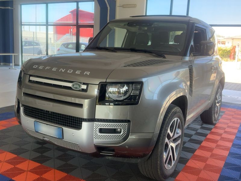 Land Rover Defender D250 Mild-Hybrid 90 XS Edition