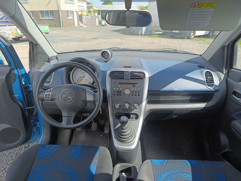 Opel Agila 1.0 Edition — zdjęcie 11