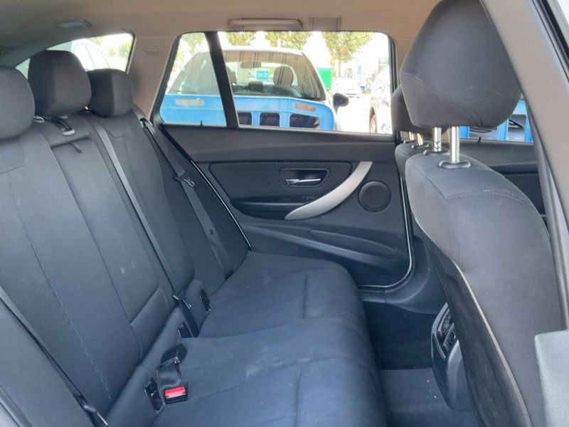 BMW 3er 318d 2013 – снимка 19
