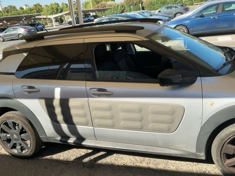 Citroen C4 Cactus 1.6 e-HDi Shine — zdjęcie 7