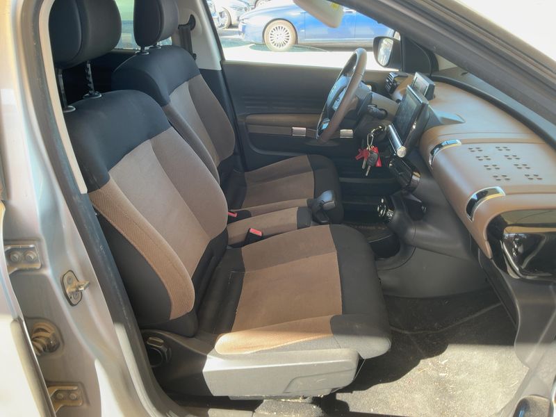 Citroen C4 Cactus 1.6 e-HDi Shine — zdjęcie 11