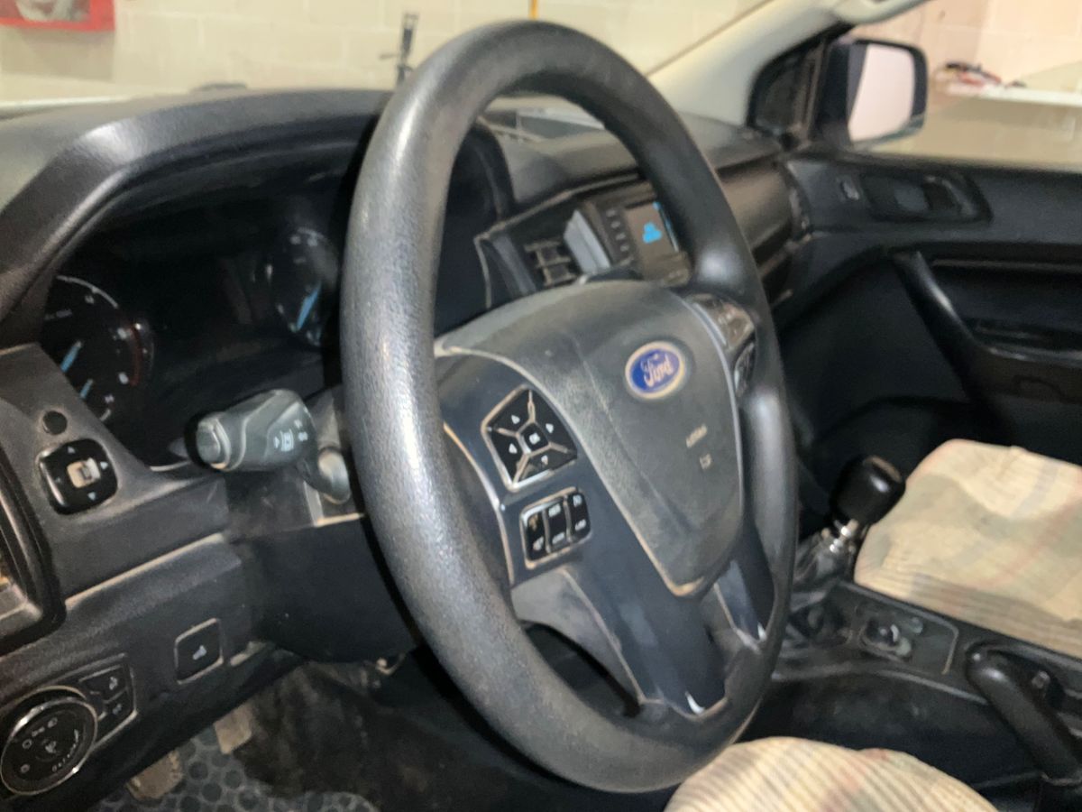 Ford Ranger 2020 — photo 25