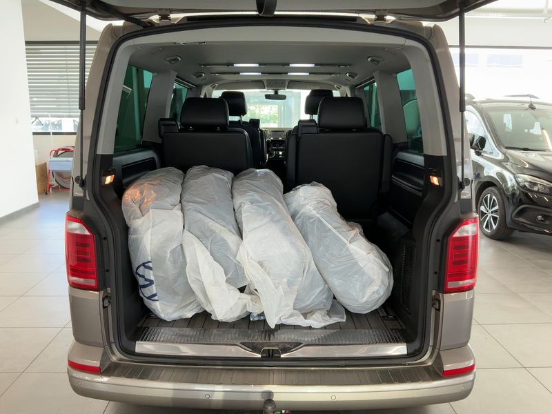 Volkswagen T6 Multivan 2.0 TDI Highline 4Motion — zdjęcie 10
