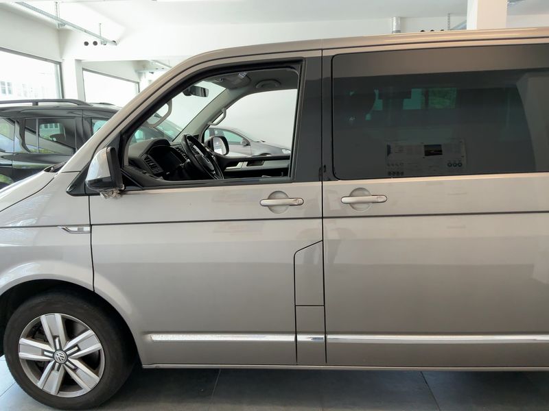 Volkswagen T6 Multivan 2.0 TDI Highline 4Motion — zdjęcie 4