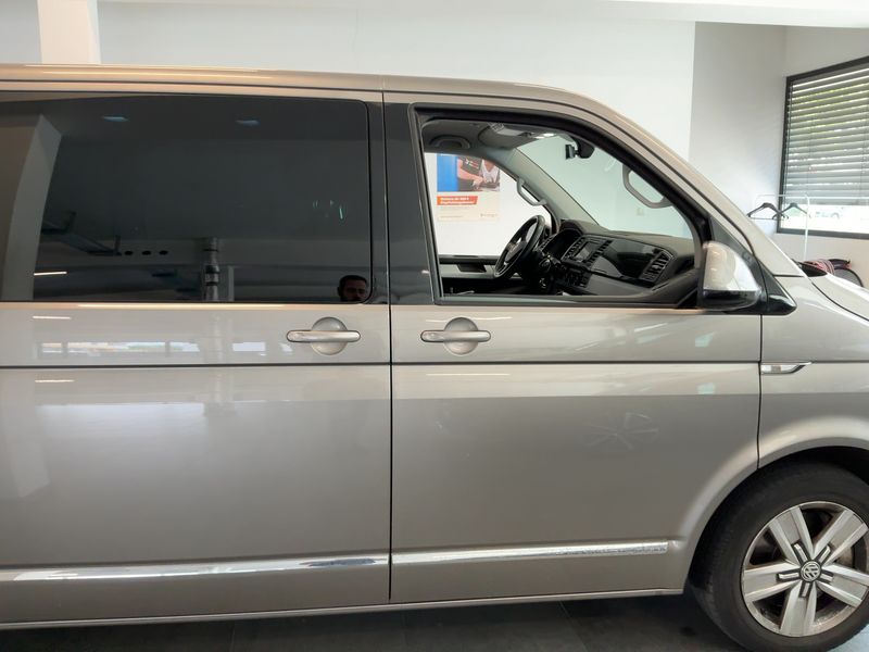 Volkswagen T6 Multivan 2.0 TDI Highline 4Motion — zdjęcie 7