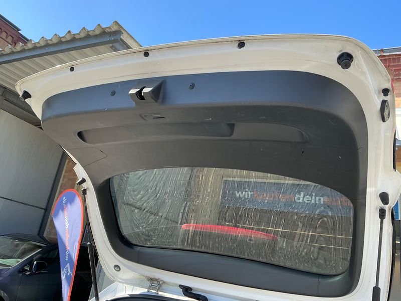 Hyundai i30 1.4 Select 2018 – снимка 29