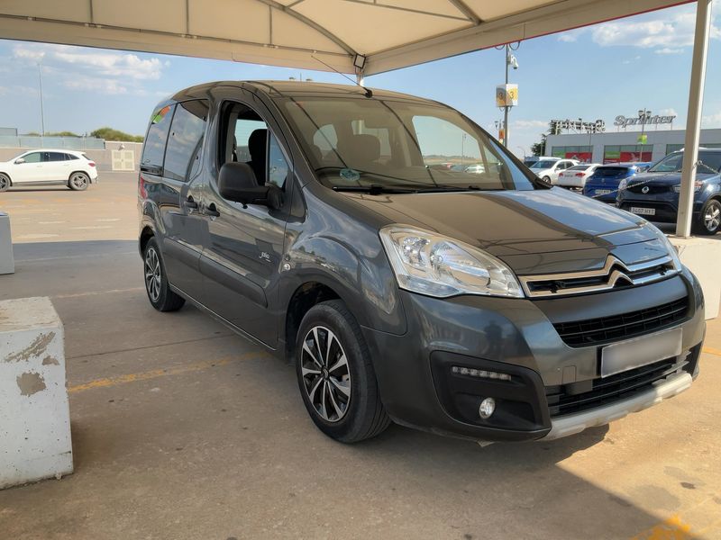 Citroen Berlingo 1.6 Blue-HDi Live Edition 2017 – снимка 12