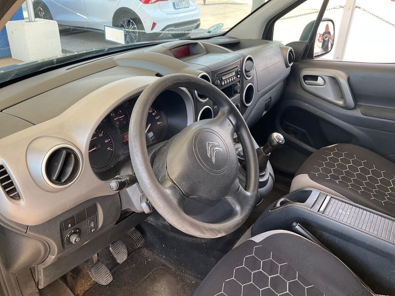 Citroen Berlingo 1.6 Blue-HDi Live Edition 2017 – снимка 25