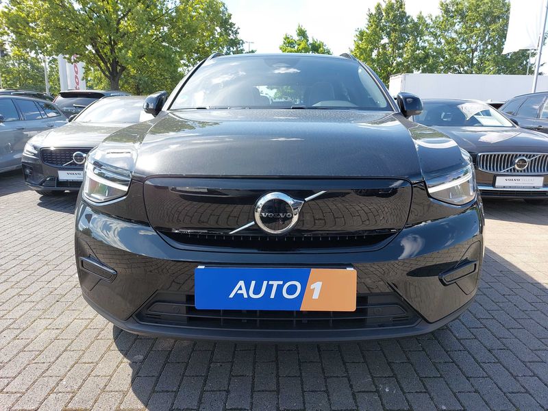 Volvo XC40 Recharge 170 kW Plus 2WD — zdjęcie 7