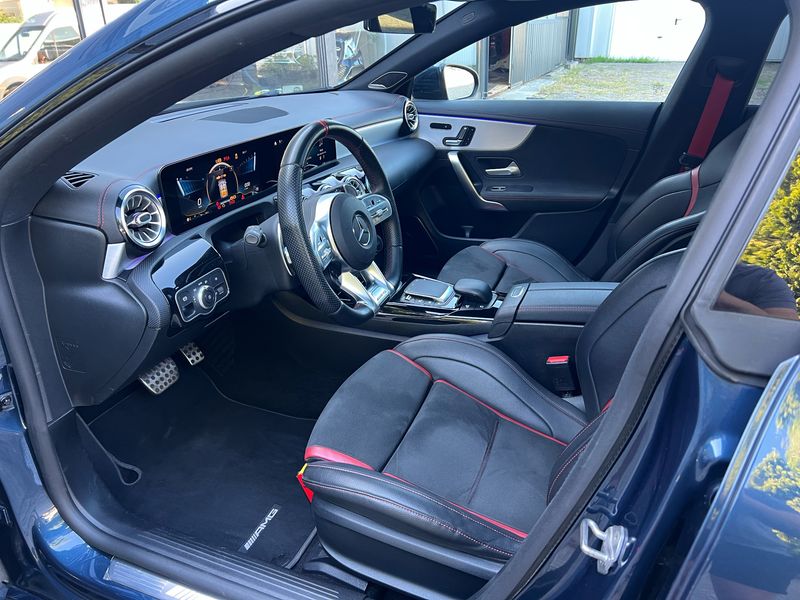 Mercedes-Benz CLA-Klasse CLA 45 AMG Shooting Brake S 4Matic — zdjęcie 21