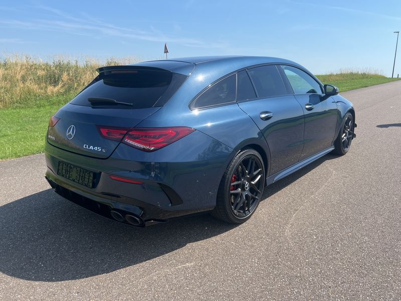 Mercedes-Benz CLA-Klasse CLA 45 AMG Shooting Brake S 4Matic — zdjęcie 5