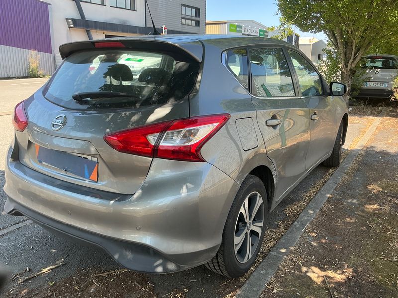 Nissan Pulsar 1.2 Acenta — zdjęcie 2
