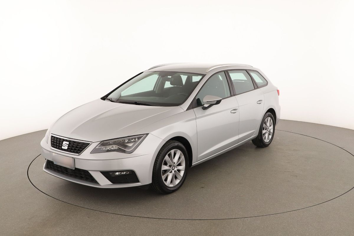 Seat Leon 2017 — photo 1