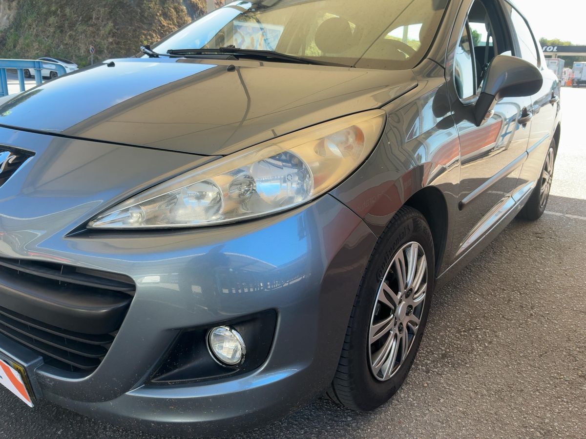 Peugeot 207 1.4 VTi Tendance