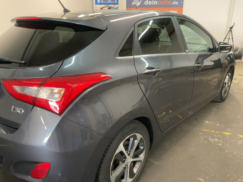 Hyundai i30 1.6 CRDi Passion blue 2016 – снимка 8
