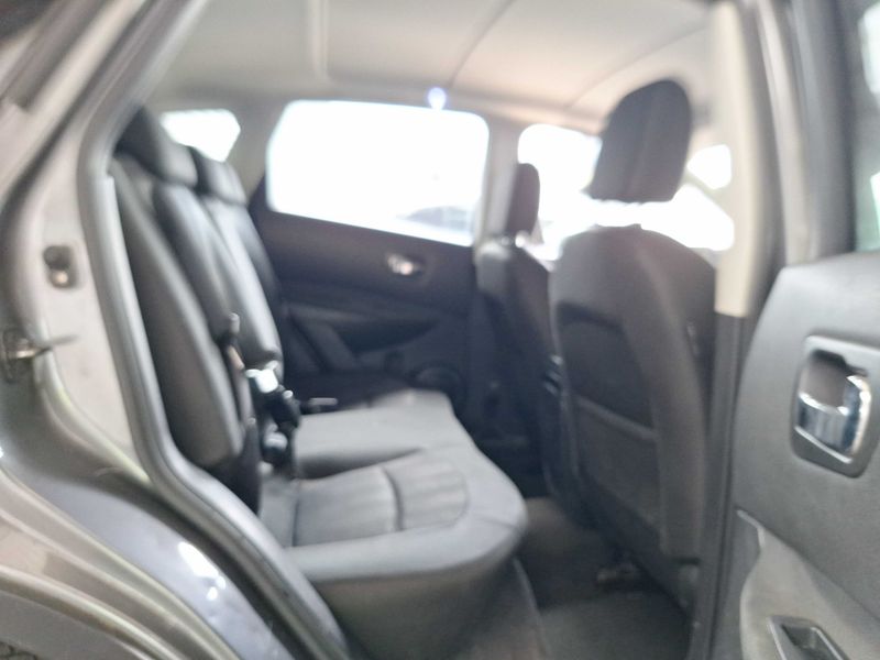 Nissan Qashqai 1.6 Acenta — zdjęcie 14