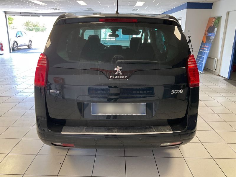 Peugeot 5008 1.6 Blue-HDi Allure — zdjęcie 5