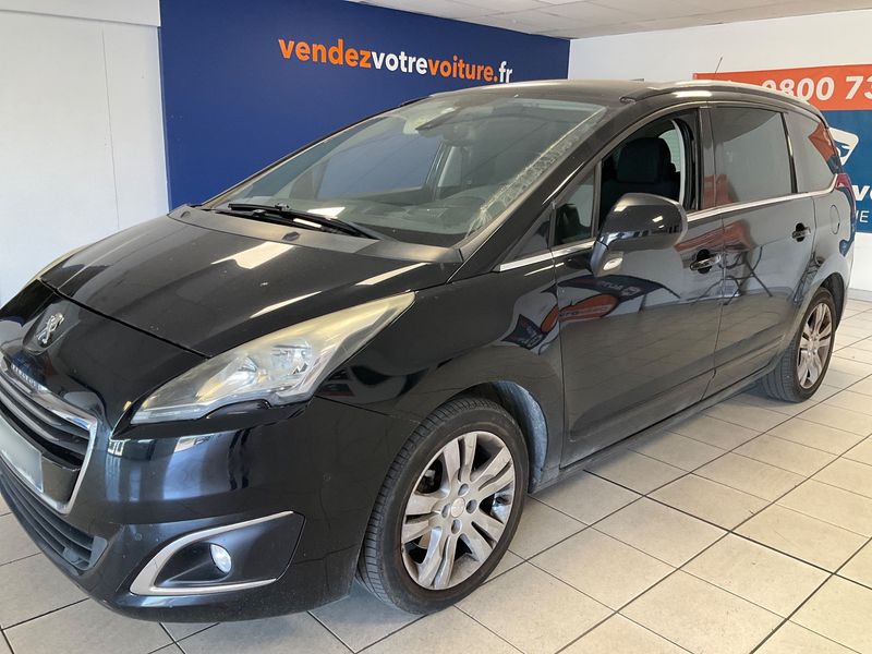 Peugeot 5008 1.6 Blue-HDi Allure — zdjęcie 2